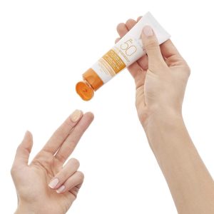 کرم ضد آفتاب کپتال سلیل بی رنگ ویشی SPF50بیزینس کالا