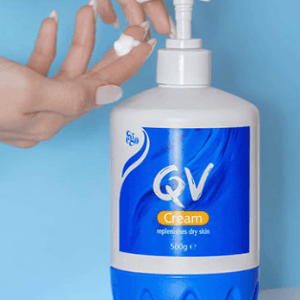 کرم آبرسان مرطوب کننده پوست خشک کیو وی | پمپی ا QV Cream
