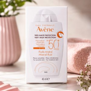ضد آفتاب مینرال اون Avène SPF50 حجم 50 میل